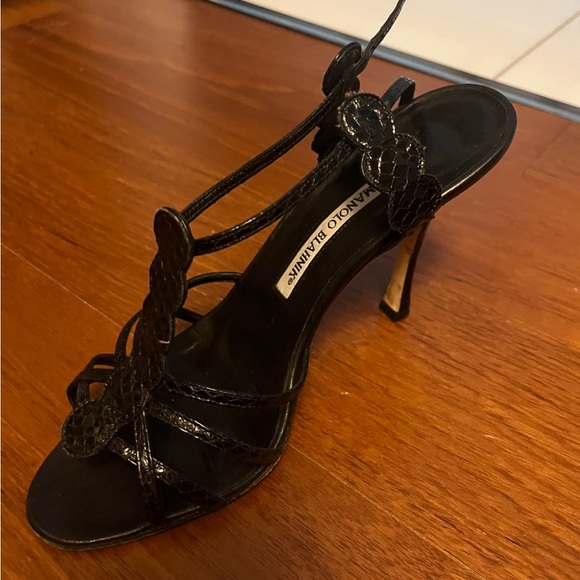 Manolo Blahnik black strappy heels - Picture 4 of 4